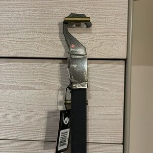 NWT Mission belt. No belt loops, adjustable. Never used